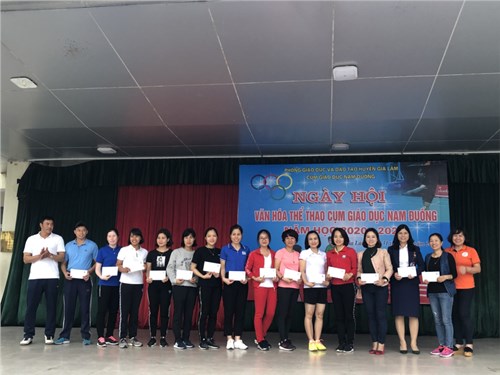 Trường Tiểu học Trung Thành nhận giải tại Ngày hội Văn hóa - Thể thao cụm Giáo dục Nam Đuống